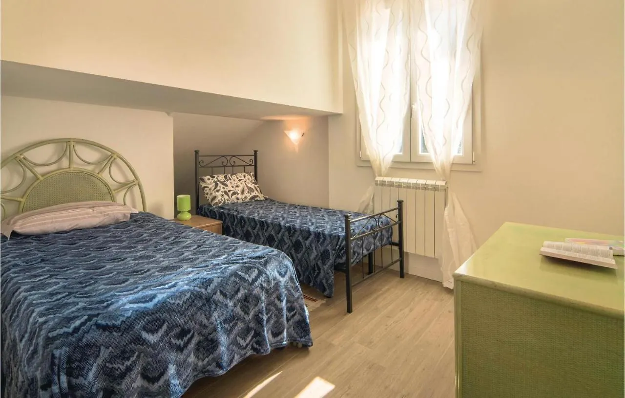 Amazing Apartment In Valnogaredo Pd With 3 Bedrooms, Wifi And Outdoor Swimming Pool Boccon